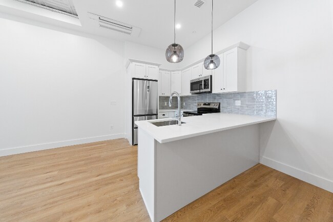 Photo - 101 Richmond St Unit 105