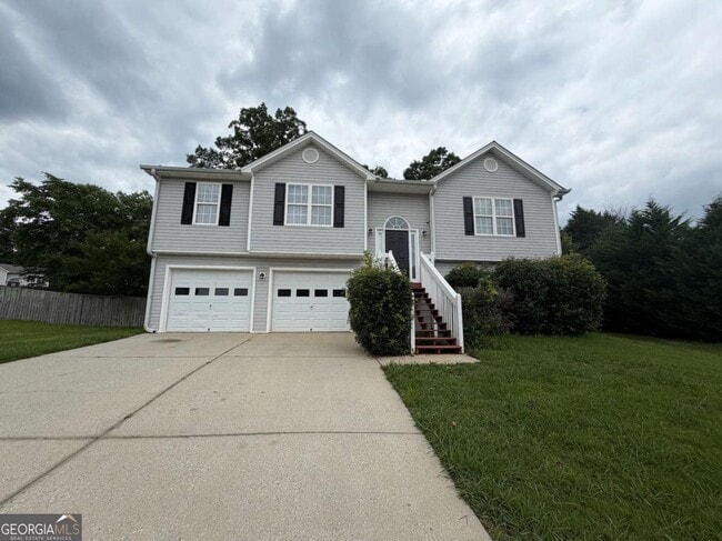 Building Photo - 1613 Fort Perry Way