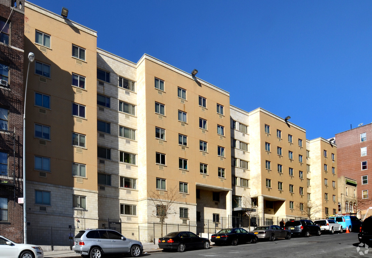 Photo - 1401 Jesup Ave Apartments