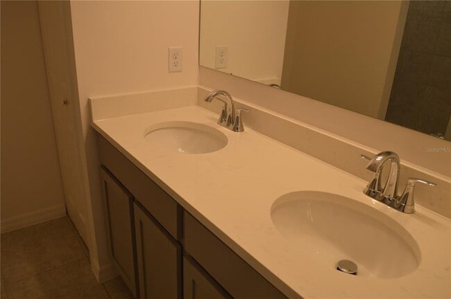 Photo - 4054 Collegiate Blvd