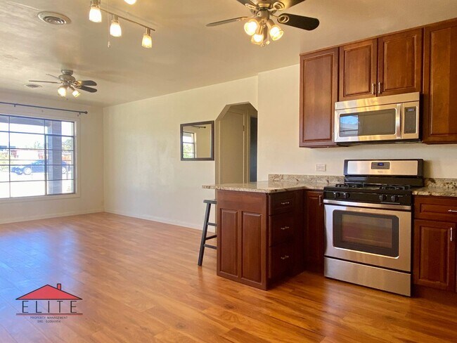 Photo - 708 S Allen St