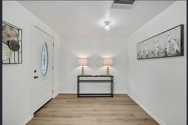 Photo - 19003 Cedar Ldg Ln