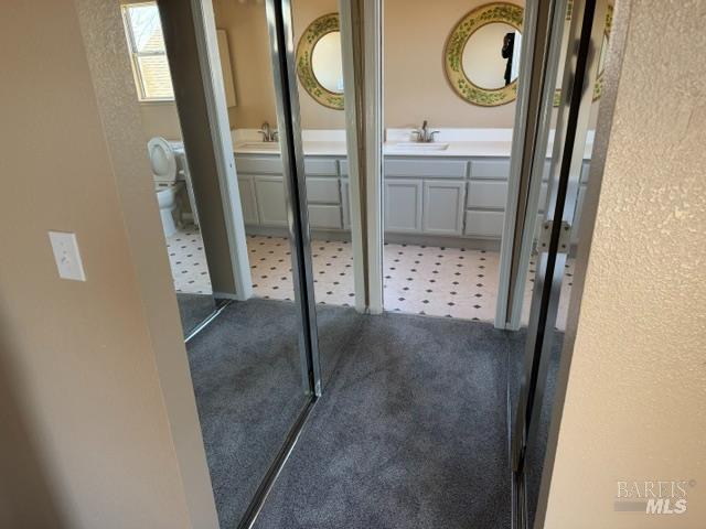 Photo - 739 Lotz Way