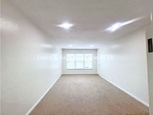 Photo - 4541 N Banner Dr Unit #03