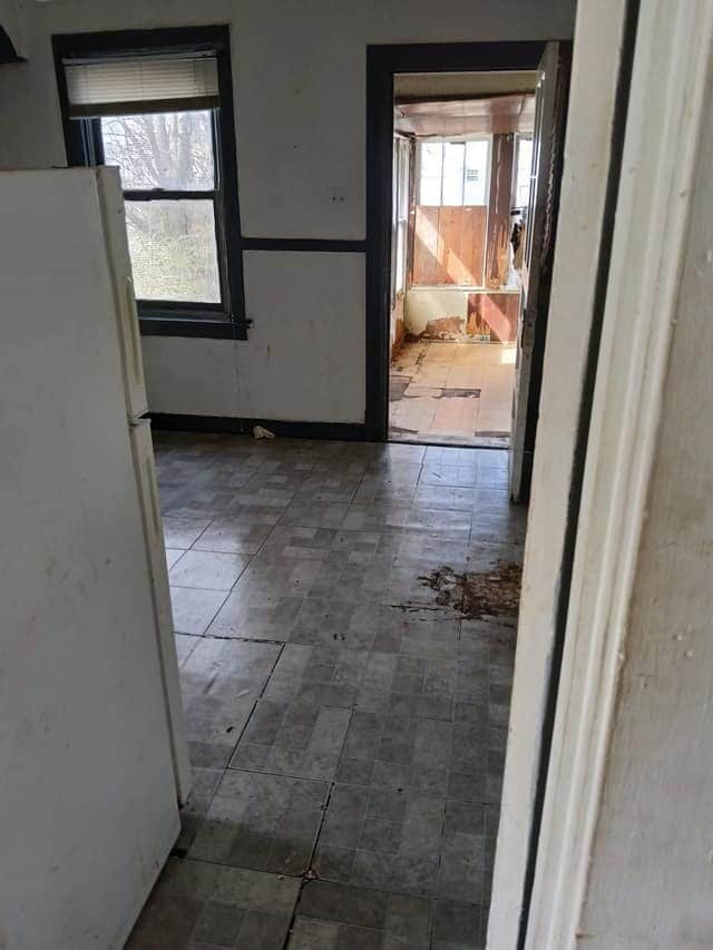 Photo - 4931 Plover Ave