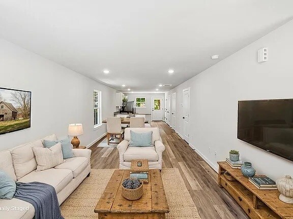 257 Vanderbilt Rd