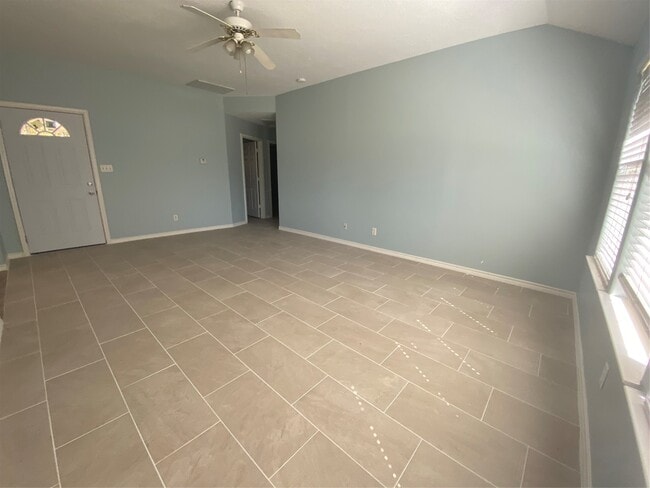 Photo - 10662 Royal York Dr