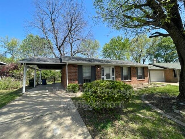 Building Photo - 2331 Lost Hollow Ct Rental