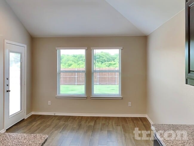 Photo - 9125 Nevis Dr