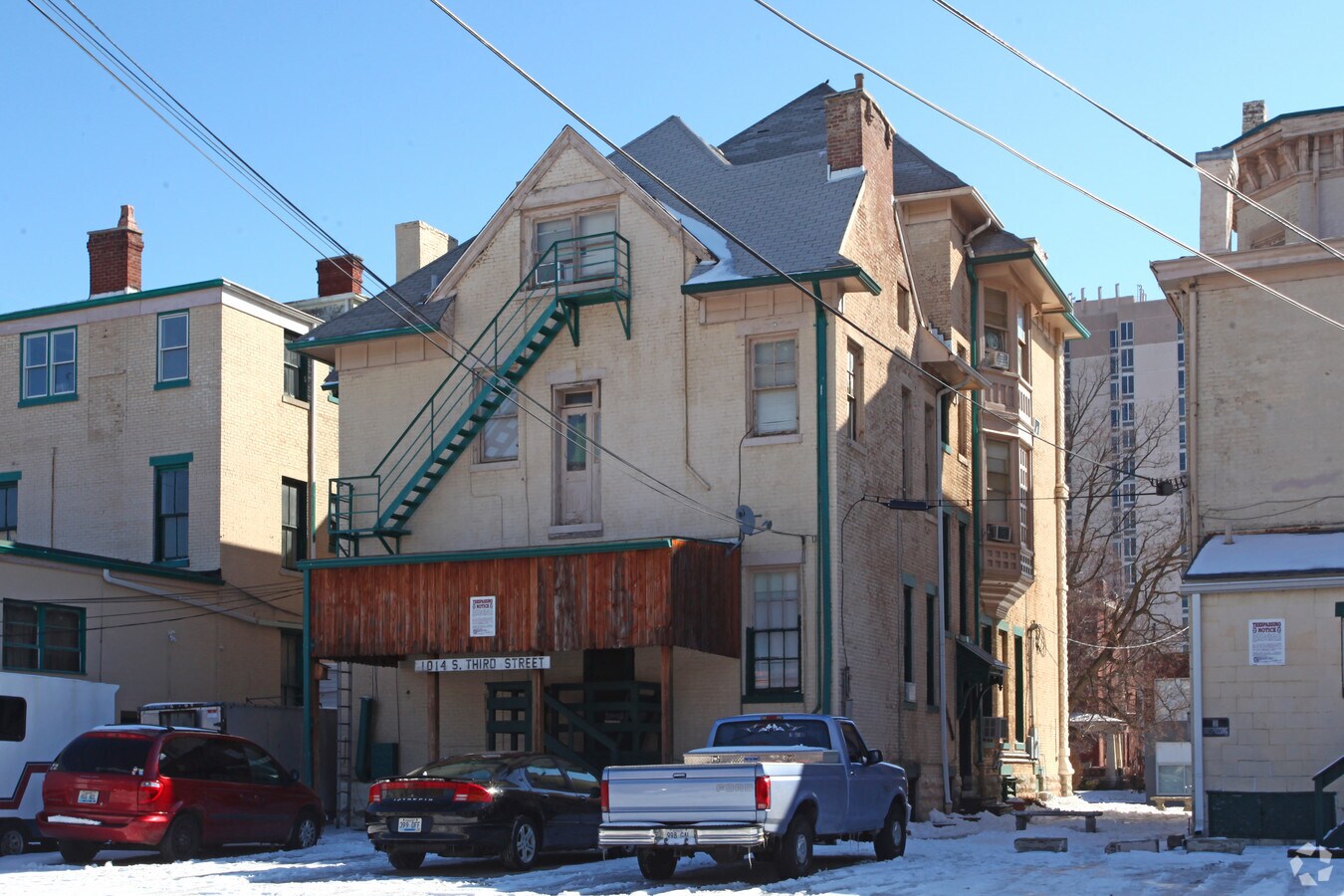 Photo - Isbell Apartments