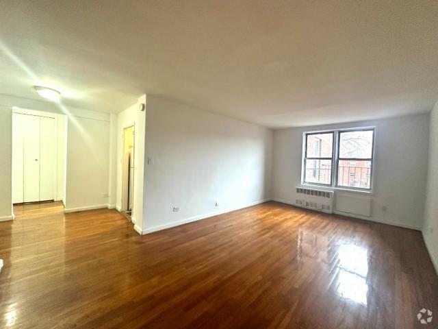 Building Photo - 0 bedroom in Flushing NY 11355 Unit 215 Rental