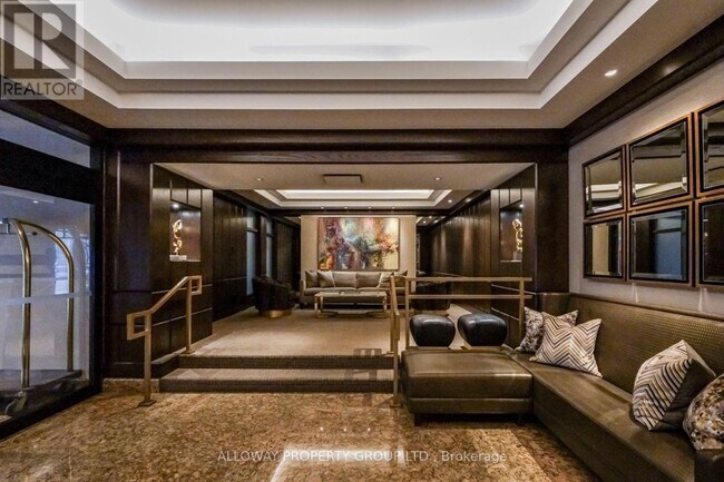 1166 Bay St. Unit 1305
