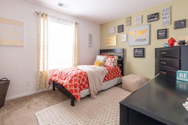 2 bedroom 1 bathroom at University Park Apartments