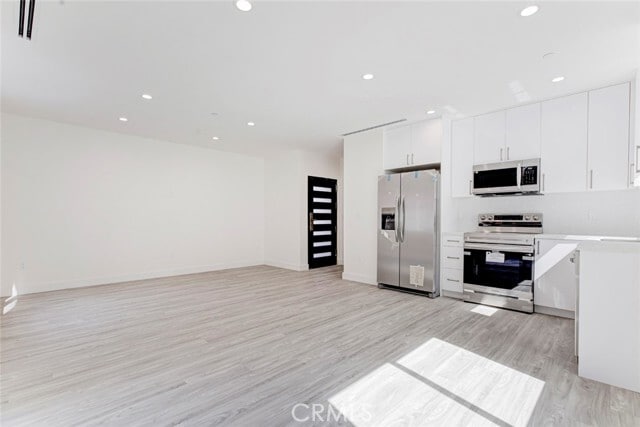 Photo - 7856 Kyle St