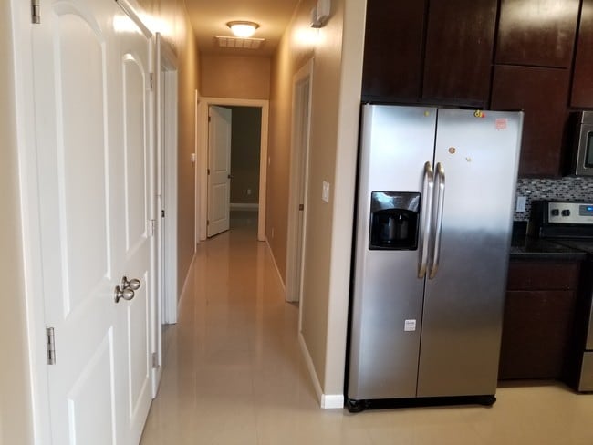 Photo - 1428 Leann Rimes Rd Unit B