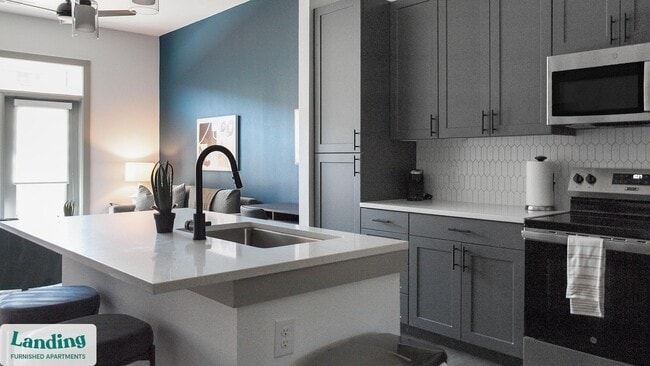 Photo - 3706 Goodwin Ave Unit 131