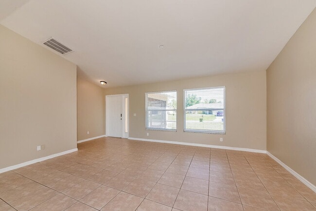 Photo - 3343 Senlac Ln