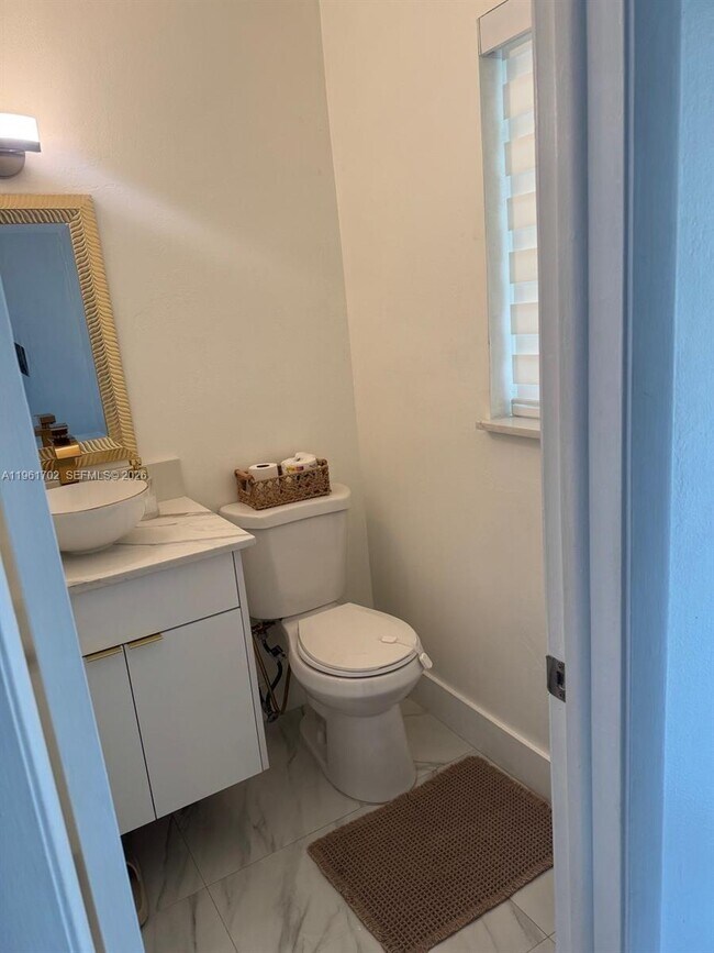 Photo - 2758 W 60th St Unit 55