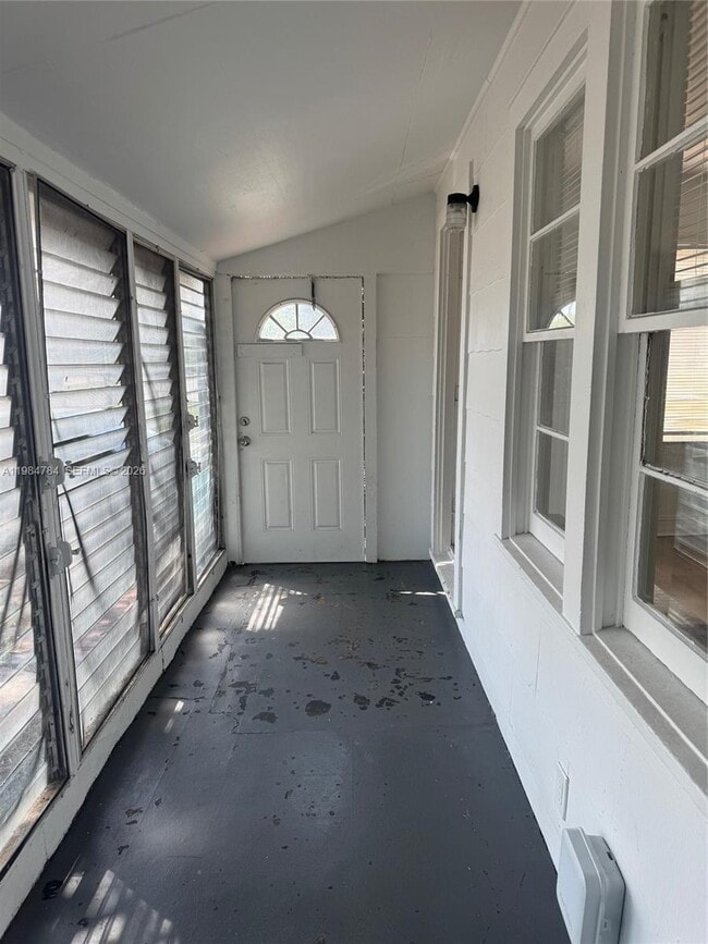 Photo - 1947 Taft St Unit 0