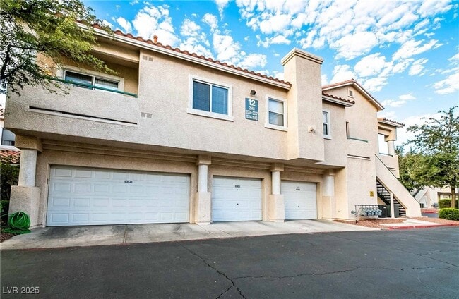 Building Photo - 7450 S Eastern Ave Unit 2035