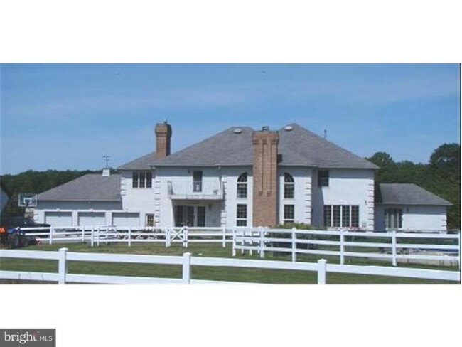 Photo - 120 Oechsle Rd