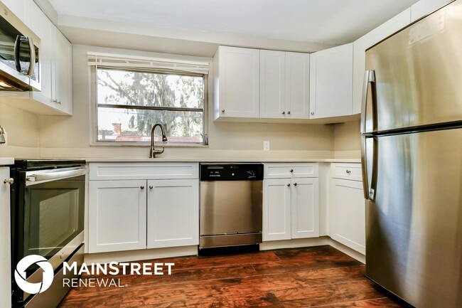 Photo - 4929 Amherst Ct