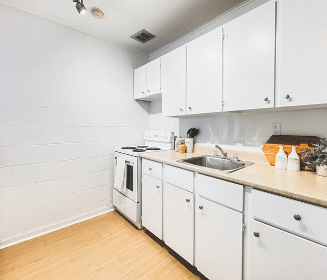 Photo - Cornwall Manor