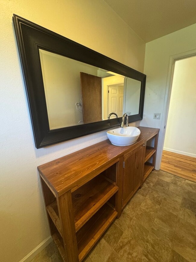 Photo - 3 bed 1 bath with large back yard - ONE SMALL PET CONSIDERED!