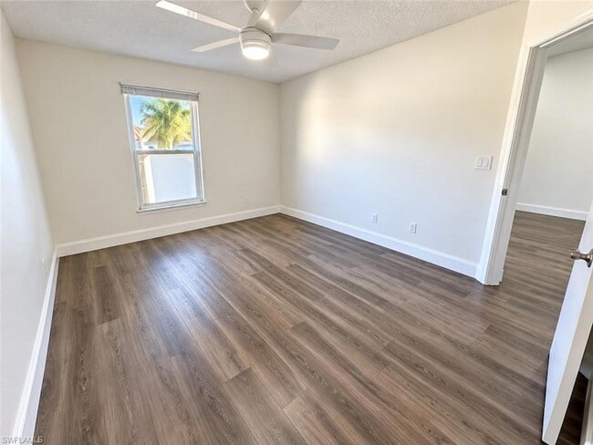 8275 Ibis Club Dr