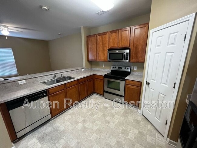 Photo - 226 S Lamplighter Ln