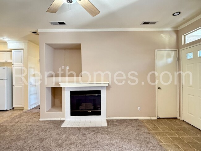 Photo - Sabre Springs, 10782 Sabre Hill Drive #271 - All appliances included! Within driving distance to 15!