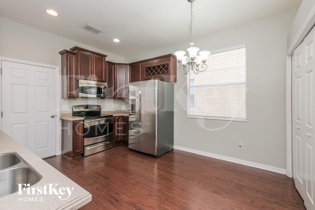 Photo - 7847 Foxgrove Dr