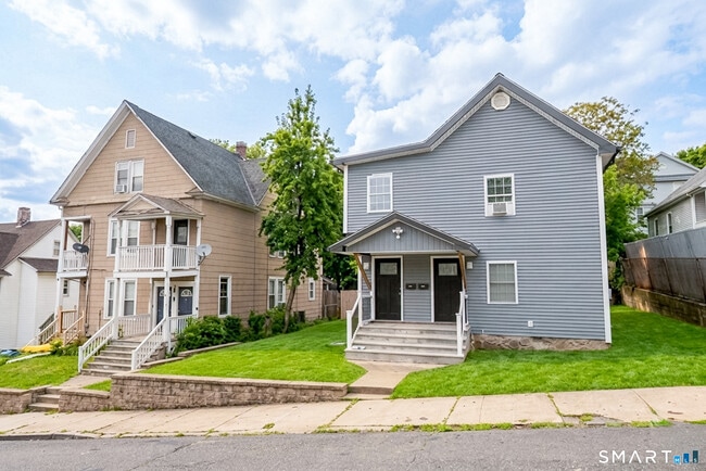 Photo - 73 Branch St