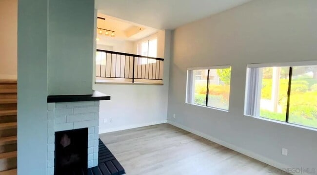 Photo - 4022 Mahaila Ave