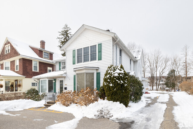 Building Photo - 199 Migeon Ave Unit 1st floor Rental