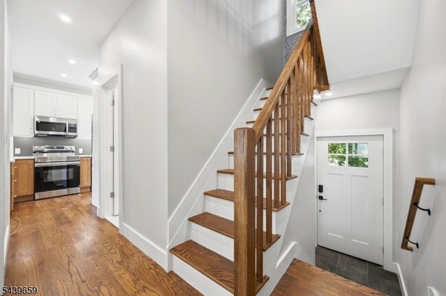 Photo - 40 Jardine Rd Unit 2