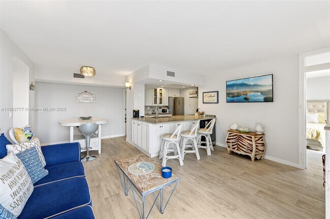 Photo - 1050 SE 15th St Unidad 500