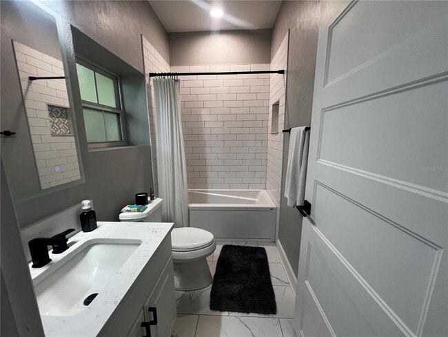 Photo - 250 SW 145th Dr Unit 21