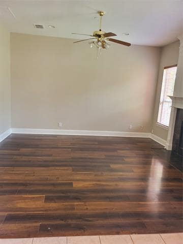 Photo - 532 Silver Maple Dr