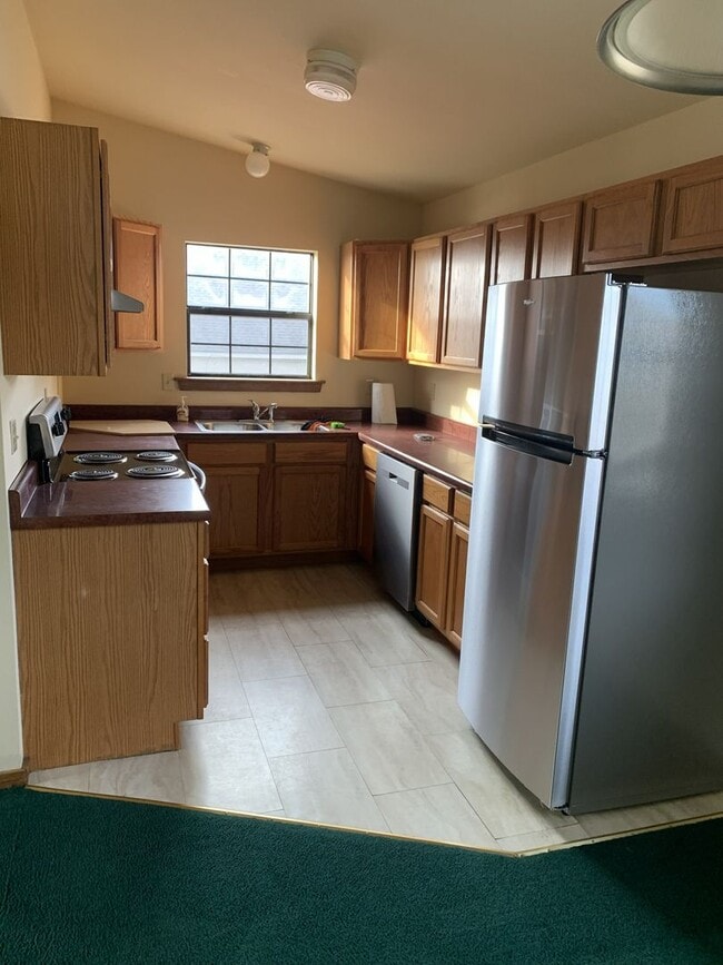 Photo - Duplex Available in Forsyth!