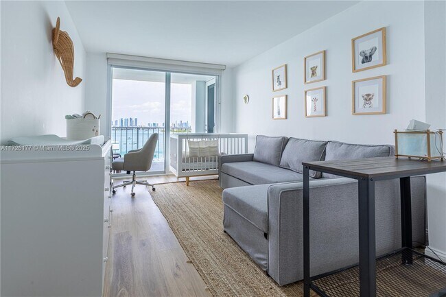 1228 West Ave Unit 701