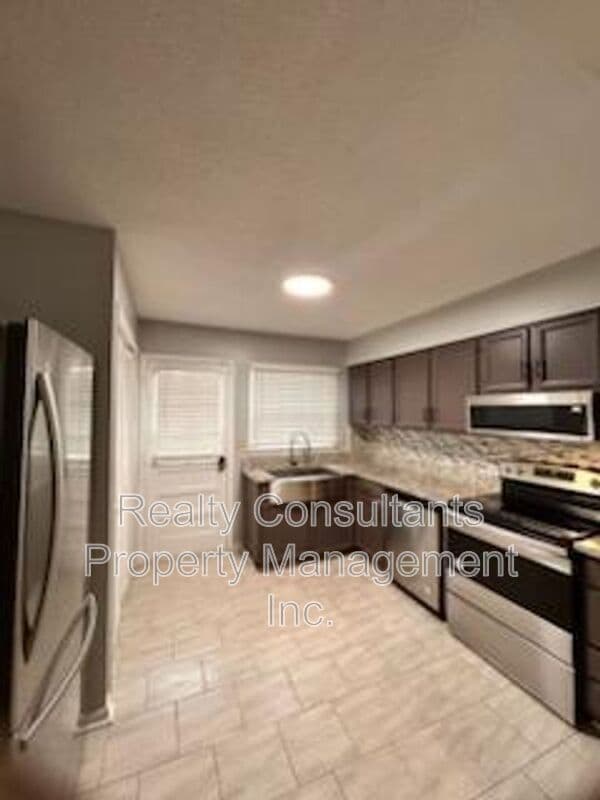 Photo - 2705 N Centennial St