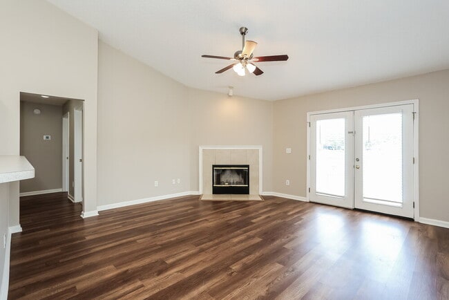 Photo - 2479 Coachman Lakes Dr