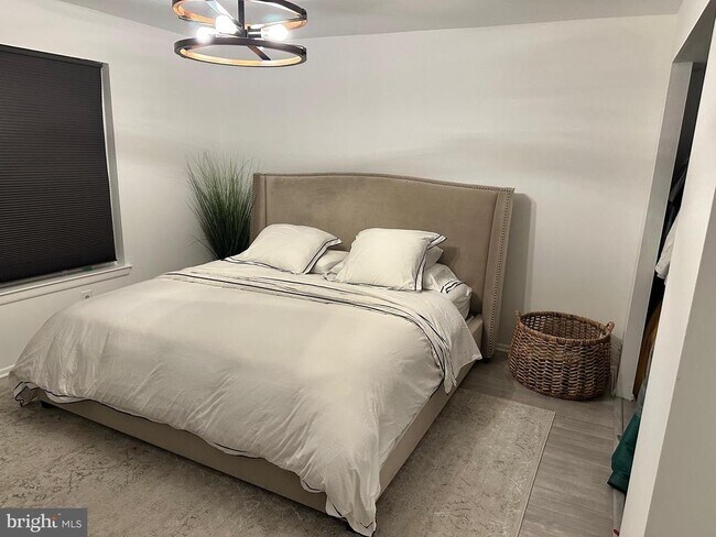 Photo - 103 Shannon Rd