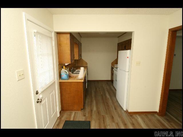 Photo - 208 S Linden St