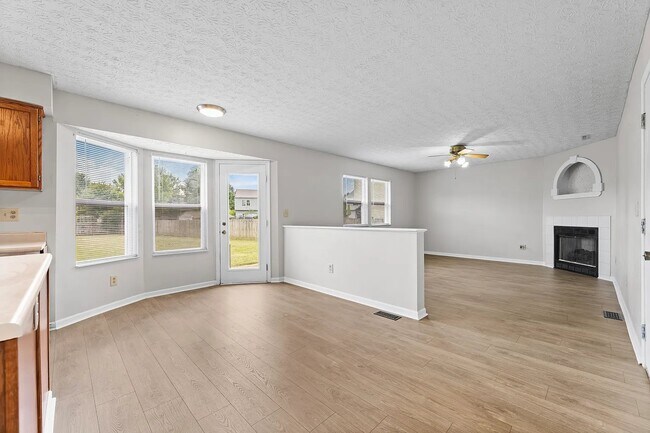 Photo - 328 Regency Ave