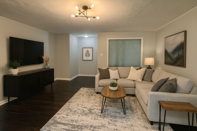 Building Photo - 1902 Greenwood Ave Unit ID1328977P