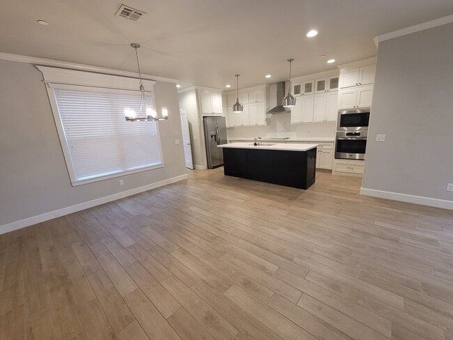 Photo - Western Townhomes