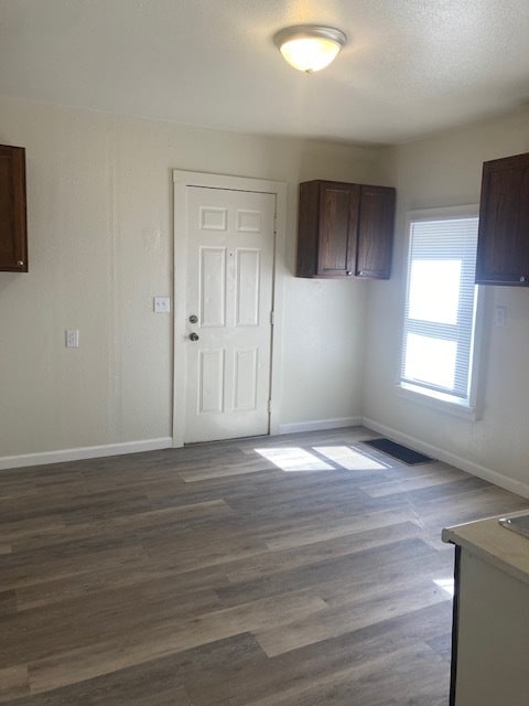 Photo - 627 Fairholm Ave