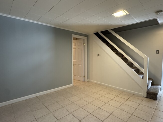 Photo - 118 Pullen Ave